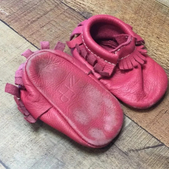 FreshlyPicked size 4 Premium Leather Pink Moccasins - Picture 3 of 4